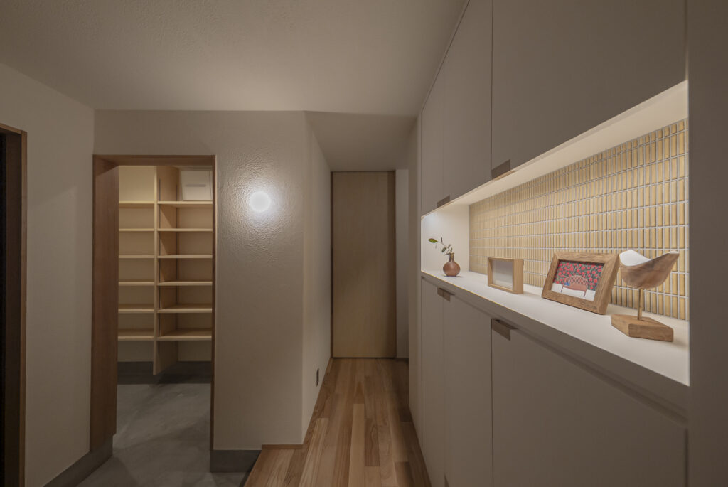玄関収納　デザイン